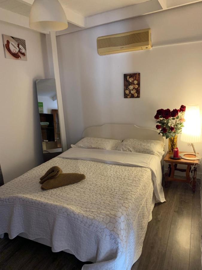 Mini Penthouse Ларнака Екстериор снимка