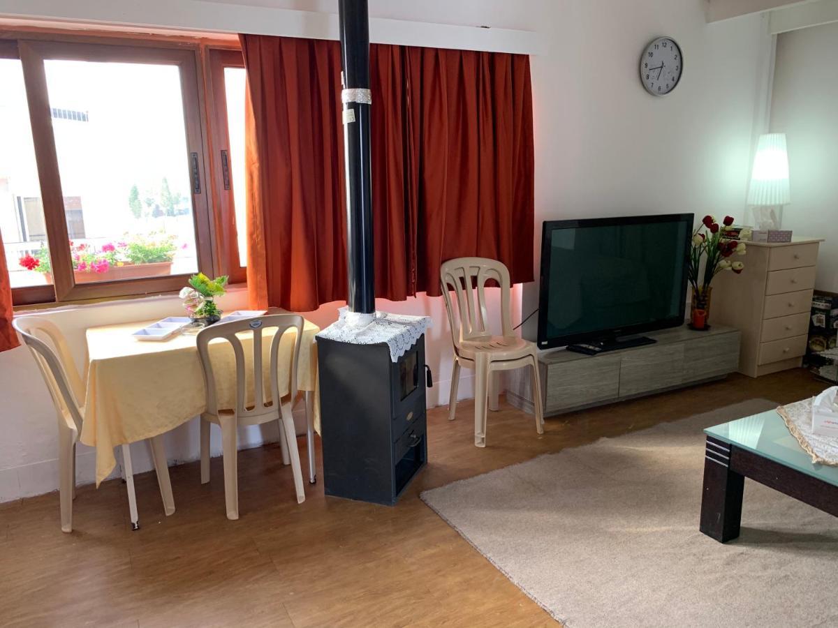 Mini Penthouse Ларнака Екстериор снимка